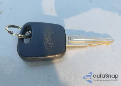 2002 Ford Focus Zx5 from USA, damaged, VIN 3FAFP37392R110450